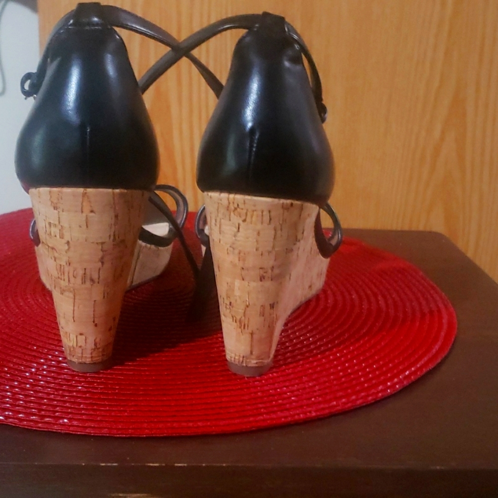 Ladies open wedges - Picture 2 of 4